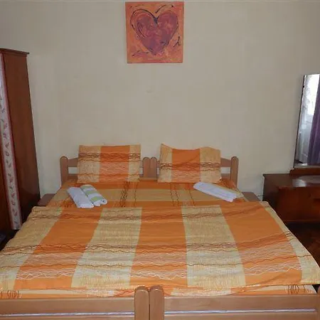 King Hostel Belgrade