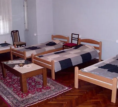 Hostel King